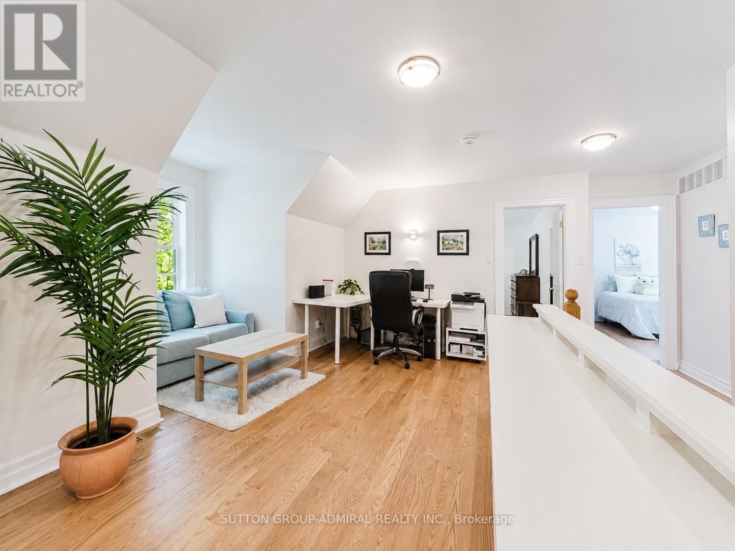 54 Starlight Crescent, Richmond Hill, ON - Indoor