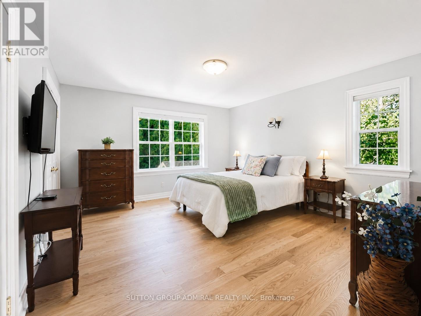 54 Starlight Crescent, Richmond Hill, ON - Indoor Photo Showing Bedroom