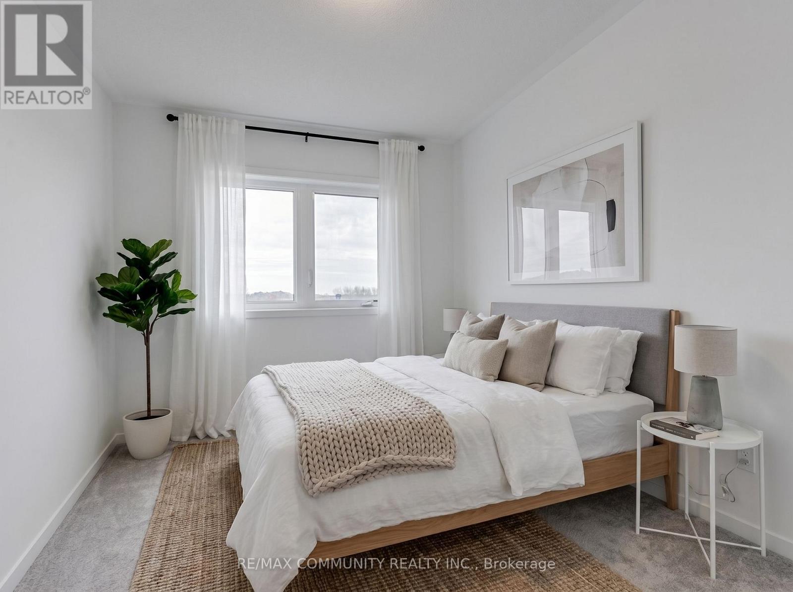 799 Heathrow Path, Oshawa, ON - Indoor Photo Showing Bedroom