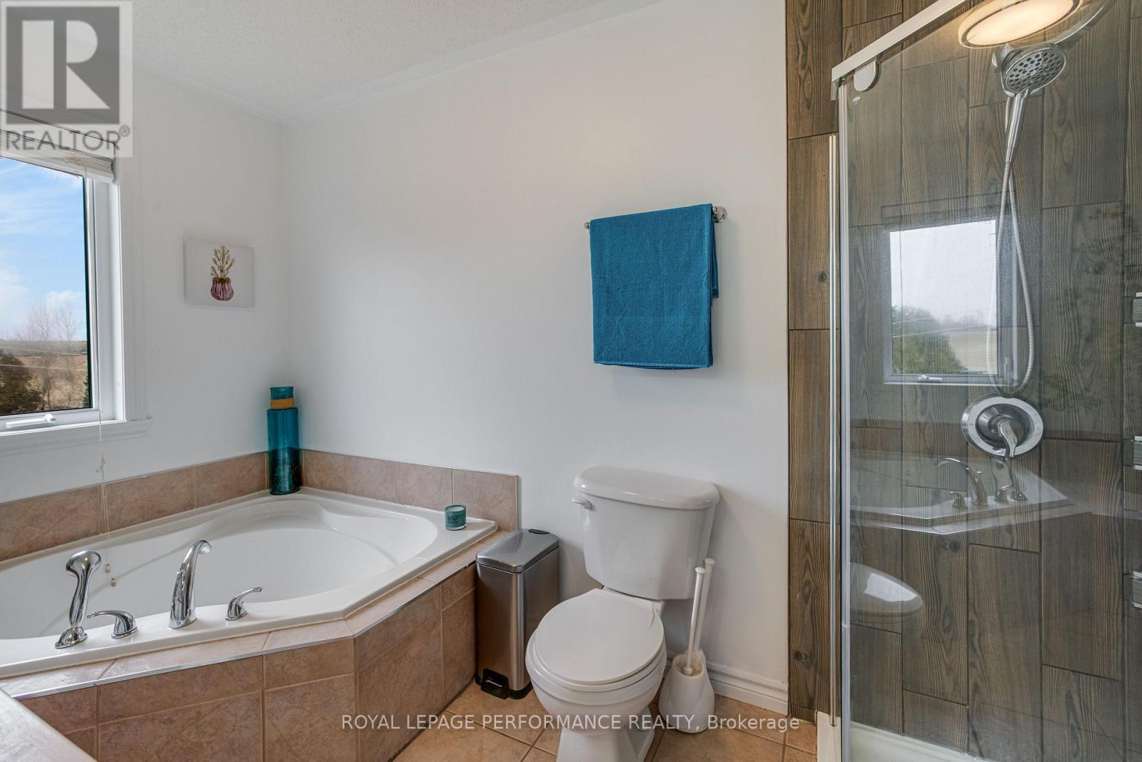 1890 Cassburn Road, Champlain, ON - Indoor Photo Showing Bathroom