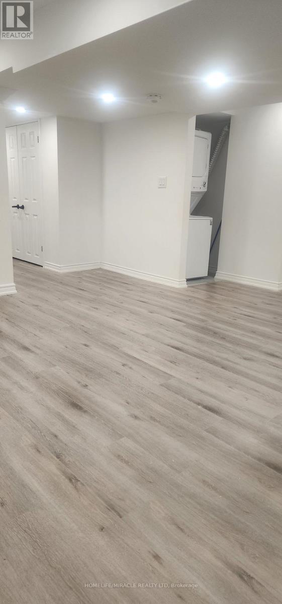 1574 Highbrook Avenue, Mississauga, ON - Indoor Photo Showing Other Room