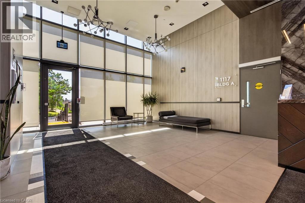 1119 Cooke Boulevard Unit# B323, Burlington, ON - Indoor Photo Showing Other Room