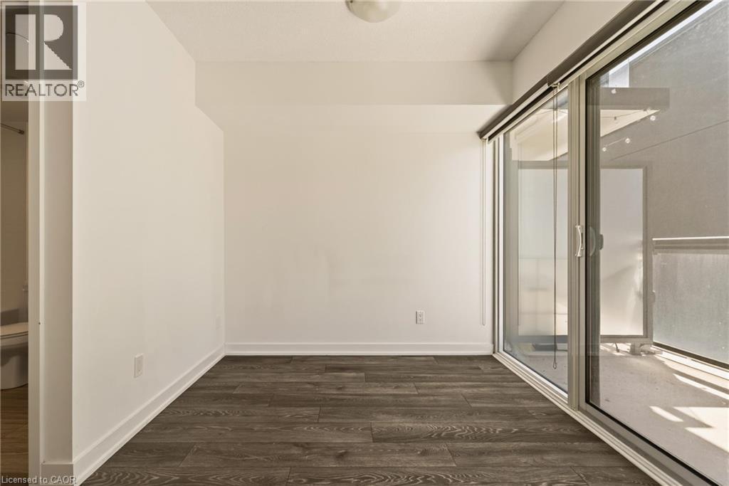 1119 Cooke Boulevard Unit# B323, Burlington, ON - Indoor Photo Showing Other Room