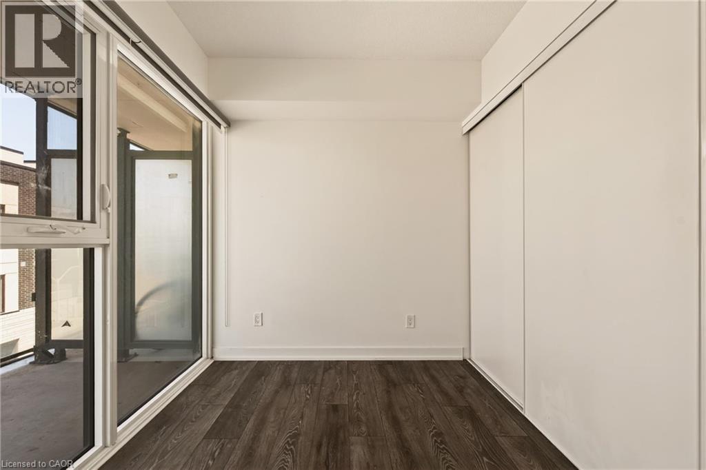 1119 Cooke Boulevard Unit# B323, Burlington, ON - Indoor Photo Showing Other Room
