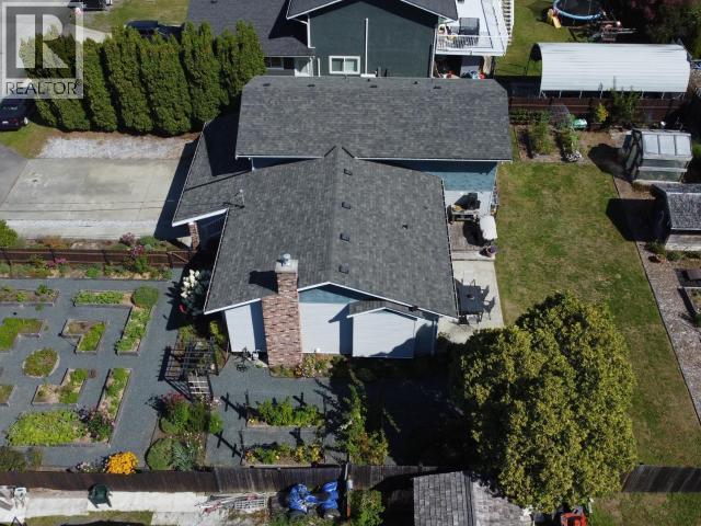 3786 Quadra Ave, Powell River, BC - Outdoor