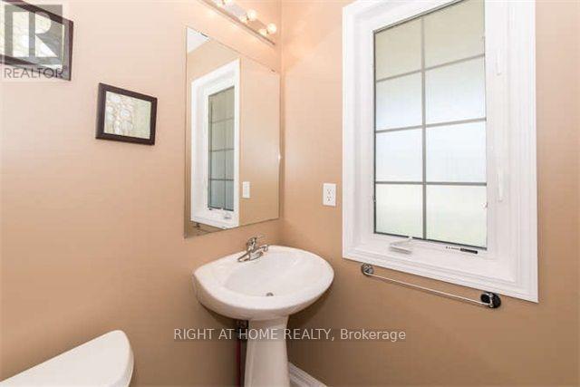 780 Ormond Drive, Oshawa, ON - Indoor Photo Showing Bathroom