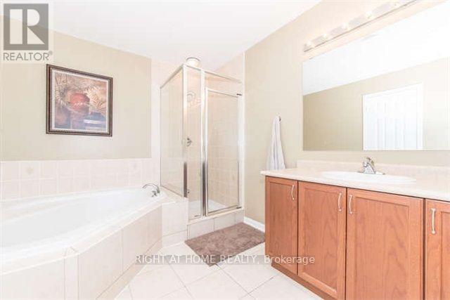 780 Ormond Drive, Oshawa, ON - Indoor Photo Showing Bathroom