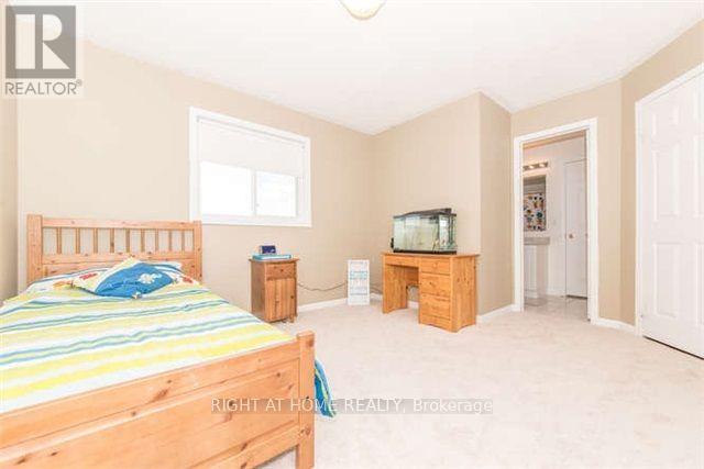 780 Ormond Drive, Oshawa, ON - Indoor Photo Showing Bedroom