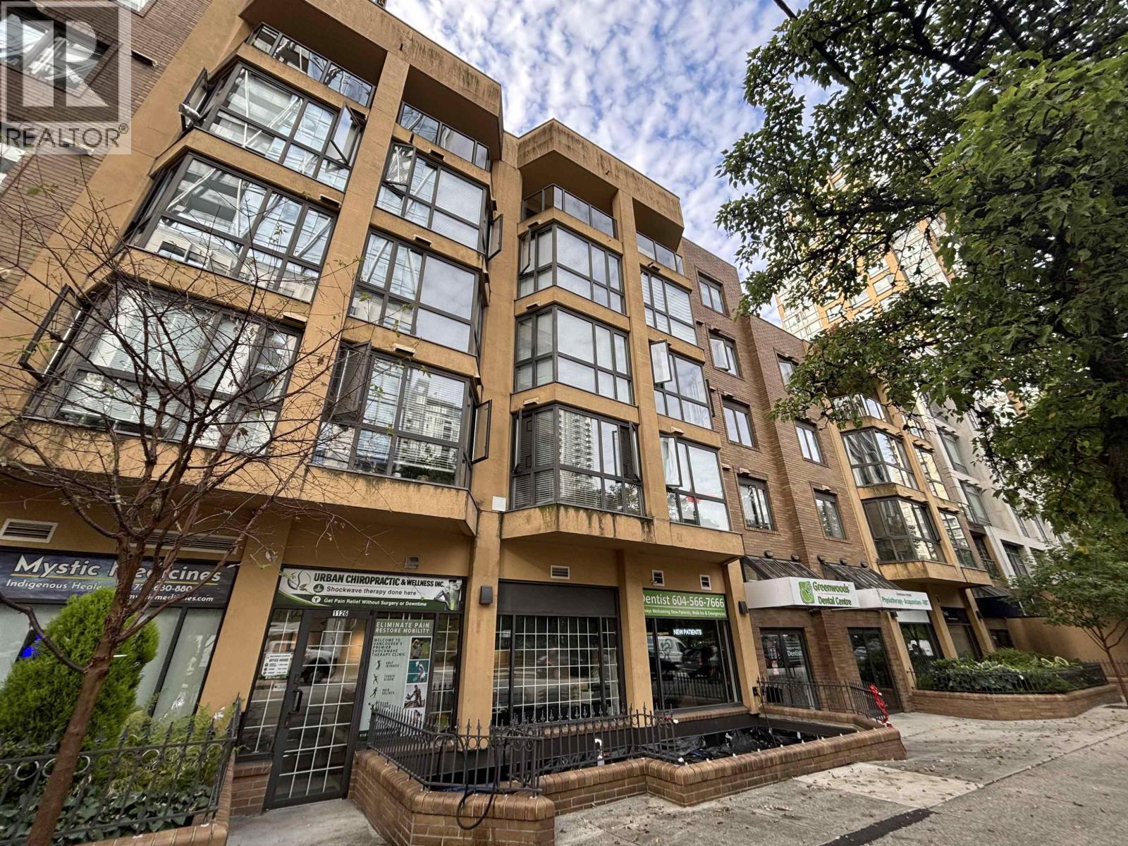 1128 Richards Street, Vancouver, BC