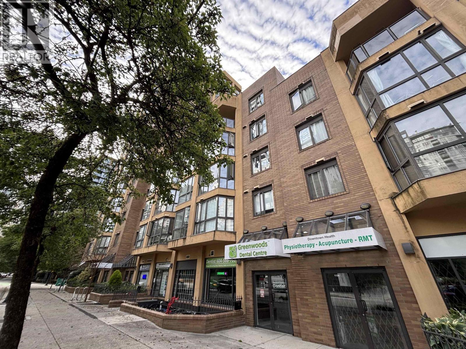 1128 Richards Street, Vancouver, BC