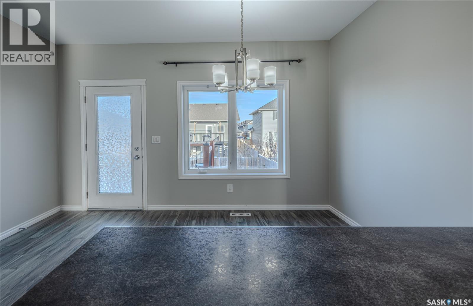 254 Macinnes Street, Saskatoon, SK - Indoor Photo Showing Other Room