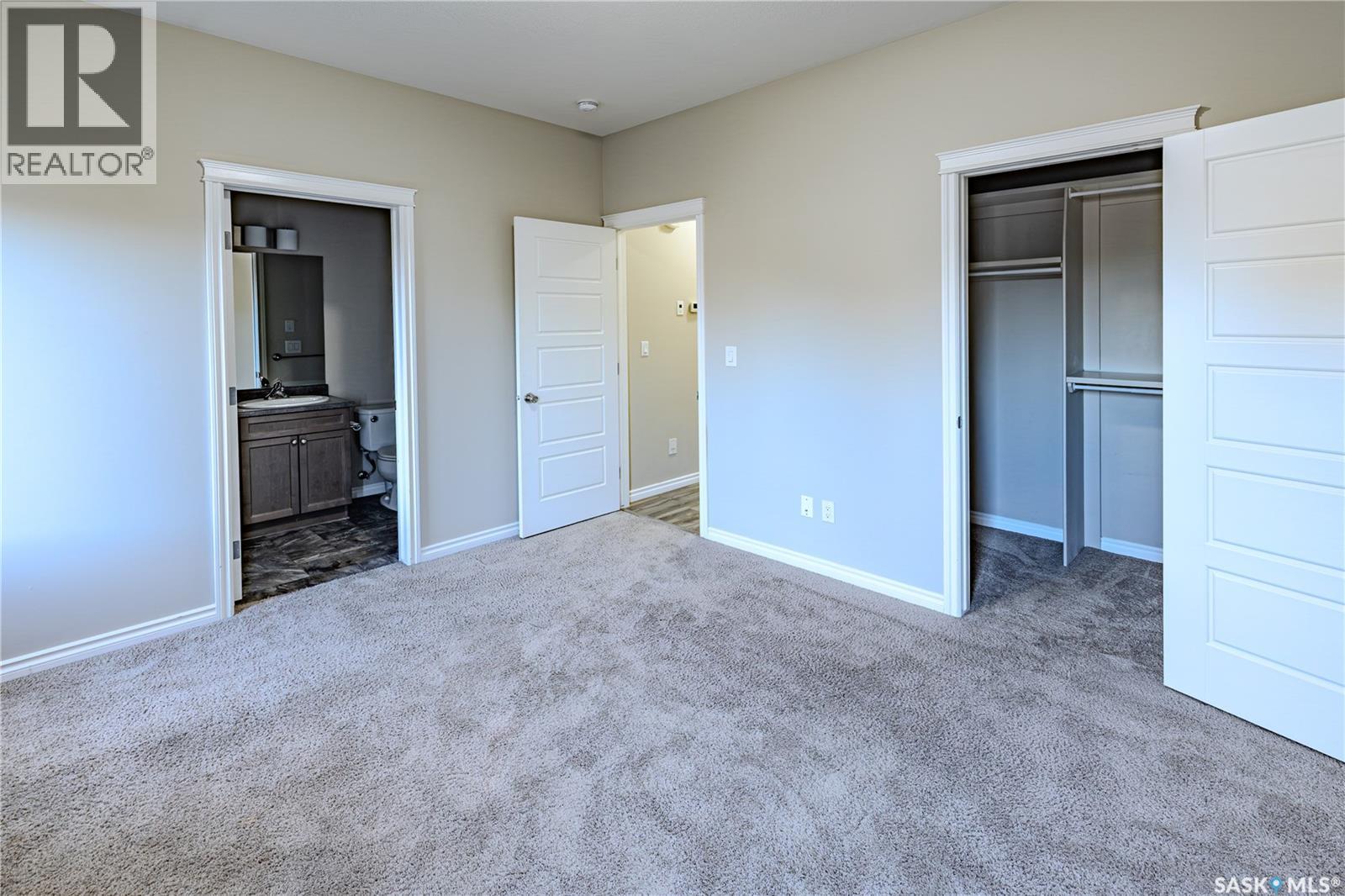 254 Macinnes Street, Saskatoon, SK - Indoor