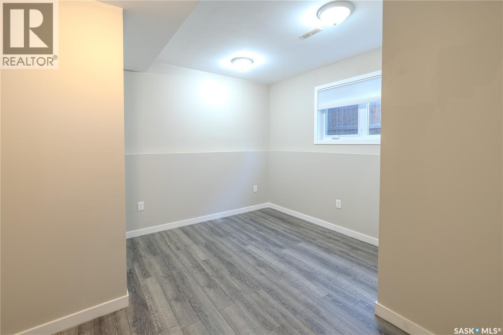 254 Macinnes Street, Saskatoon, SK - Indoor Photo Showing Other Room