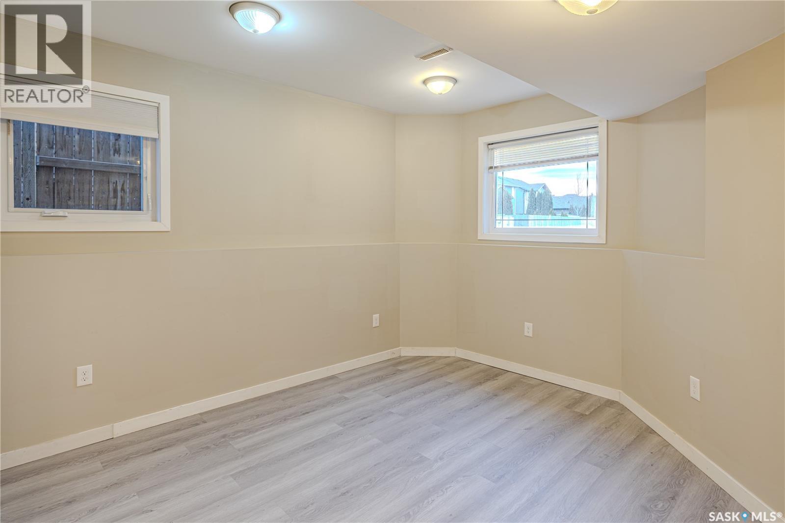254 Macinnes Street, Saskatoon, SK - Indoor Photo Showing Other Room