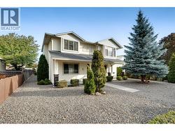 560 & 562 Christleton Avenue Kelowna, BC V1Y 5J2