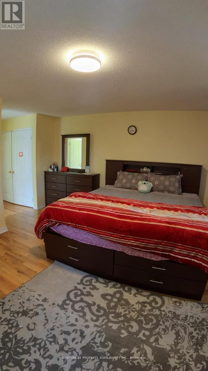 3822 Spicewood Way, Mississauga, ON - Indoor Photo Showing Bedroom
