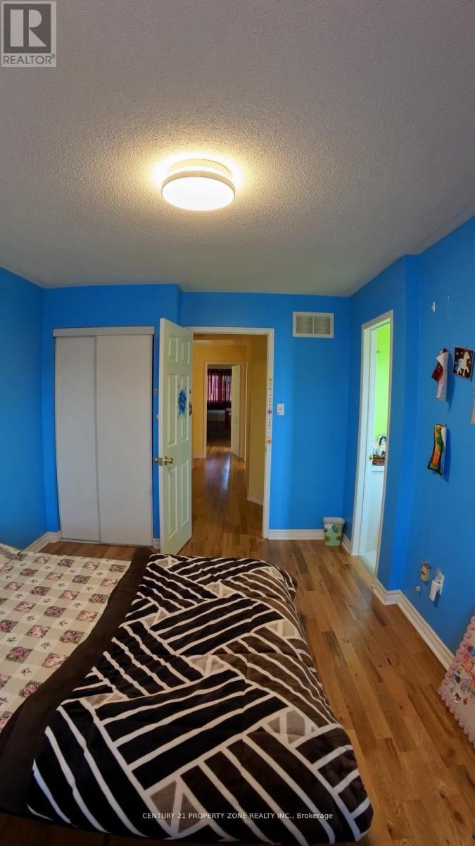 3822 Spicewood Way, Mississauga, ON - Indoor Photo Showing Bedroom