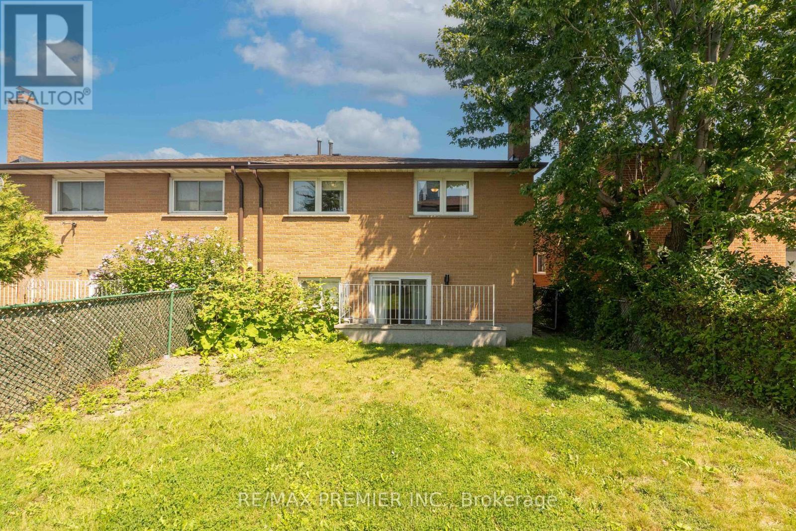 4178 Dursley Crescent, Mississauga, ON - Outdoor