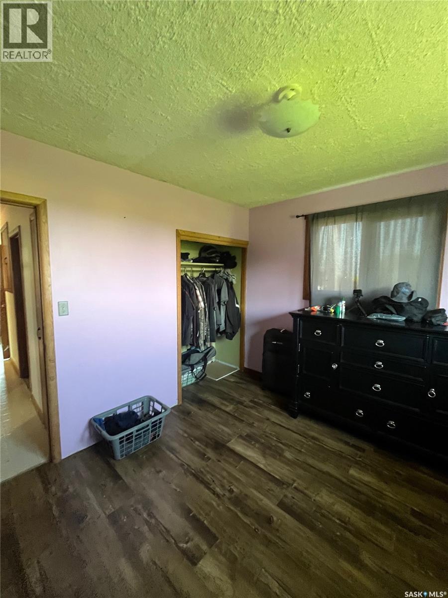 Enniskillen Rm No. 3, Saskatchewan - Indoor