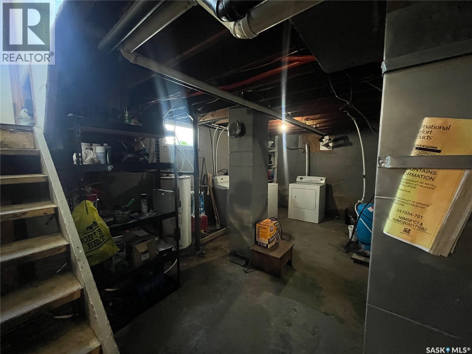 Enniskillen Rm No. 3, Saskatchewan - Indoor Photo Showing Basement