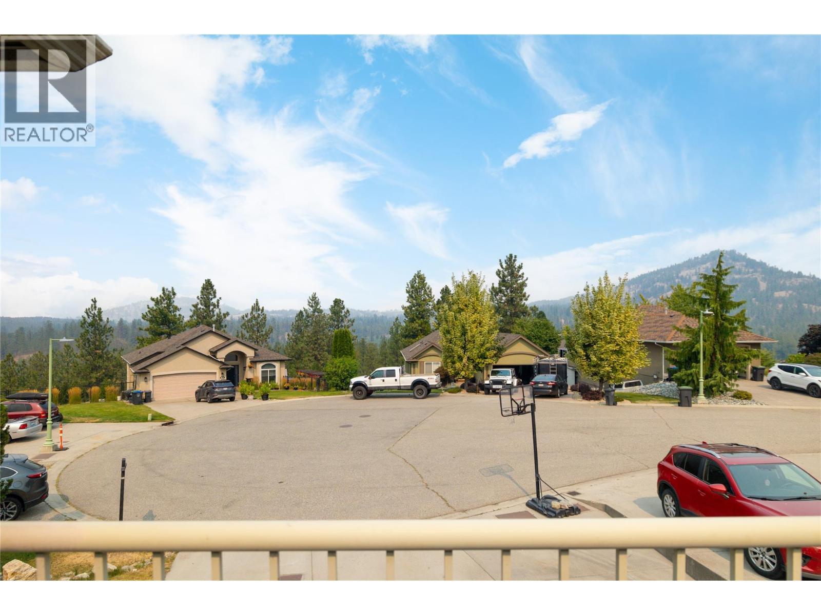 3013 Brindisi Place, Kelowna, BC - Outdoor