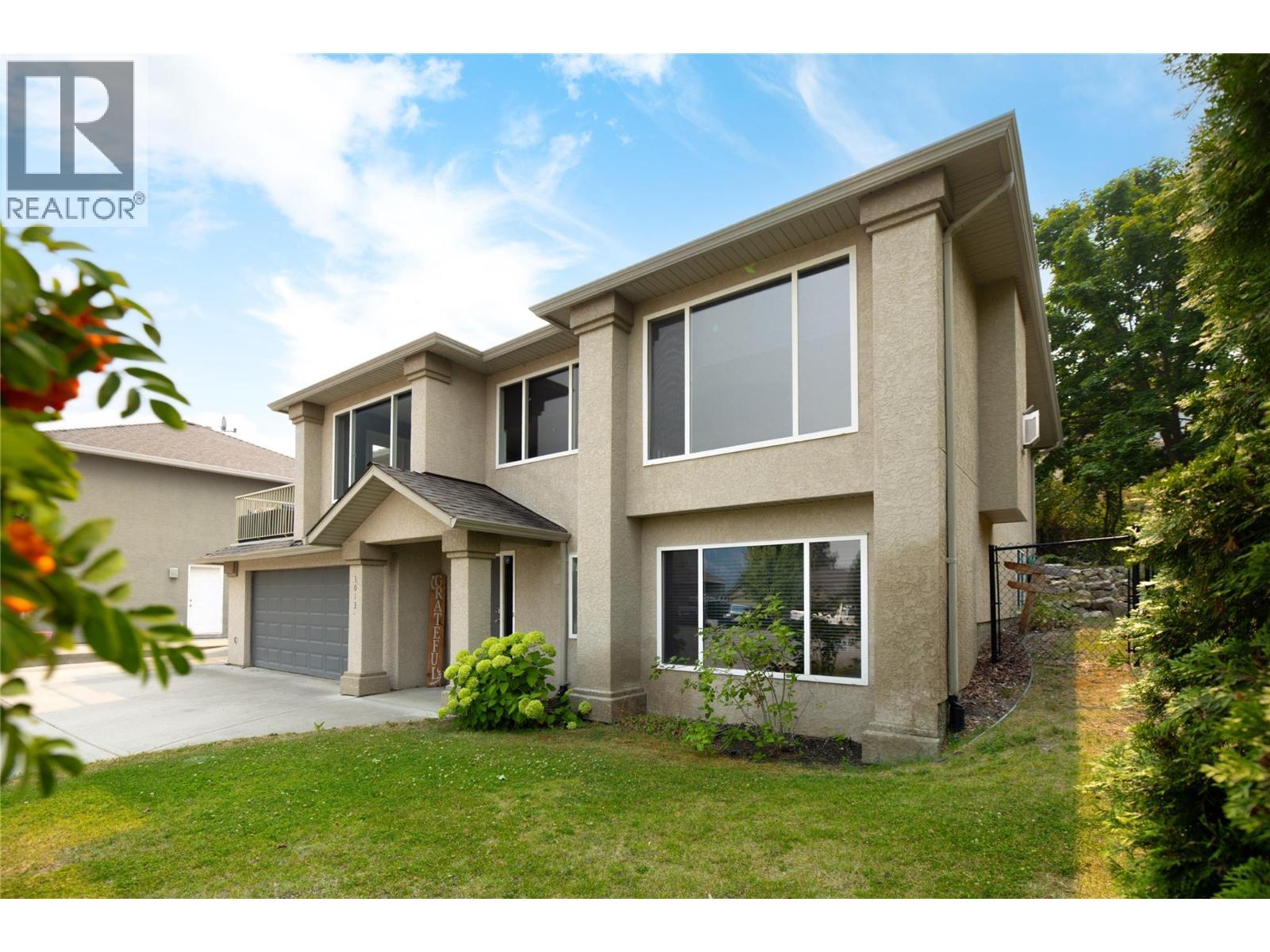3013 Brindisi Place, Kelowna, BC - Outdoor