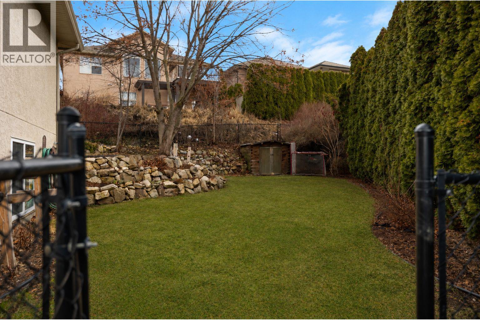 3013 Brindisi Place, Kelowna, BC - Outdoor