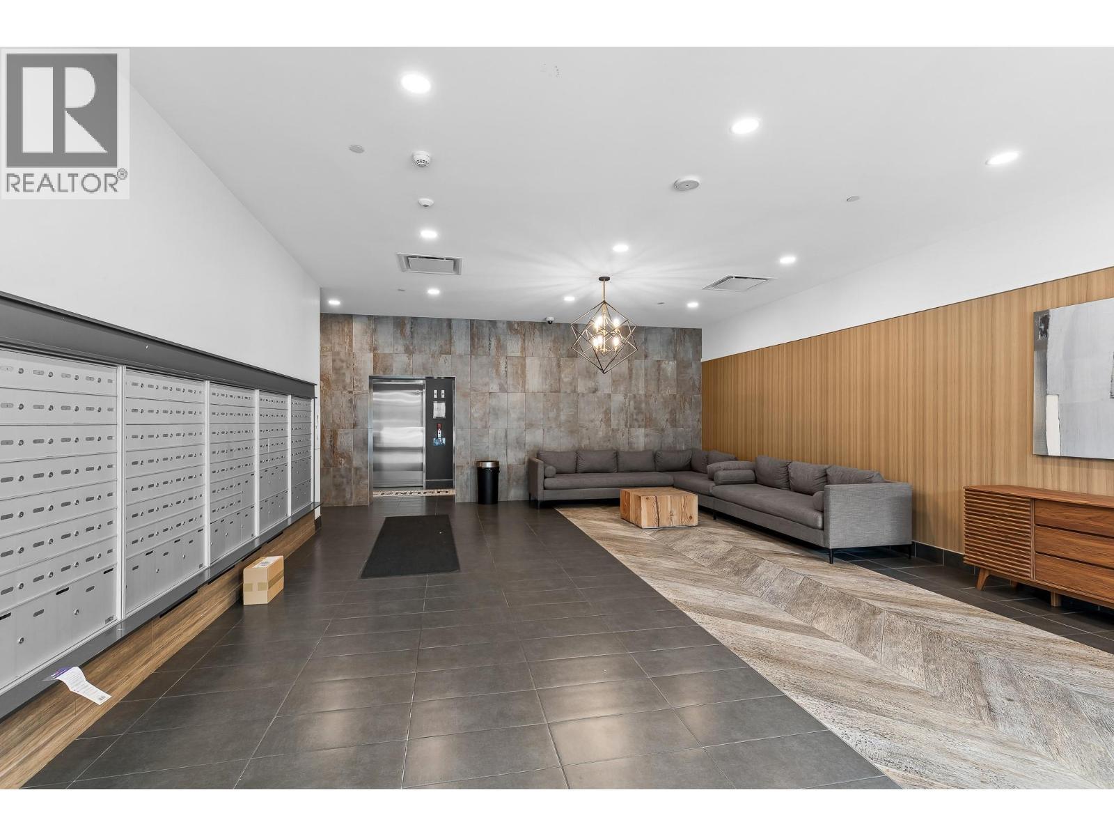 1471 St. Paul Street Unit# 1707, Kelowna, BC - Indoor Photo Showing Other Room