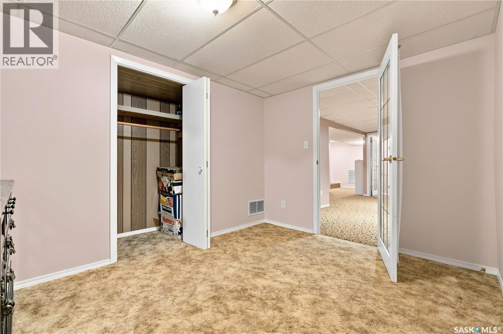 133 Lloyd Crescent, Saskatoon, SK - Indoor Photo Showing Other Room