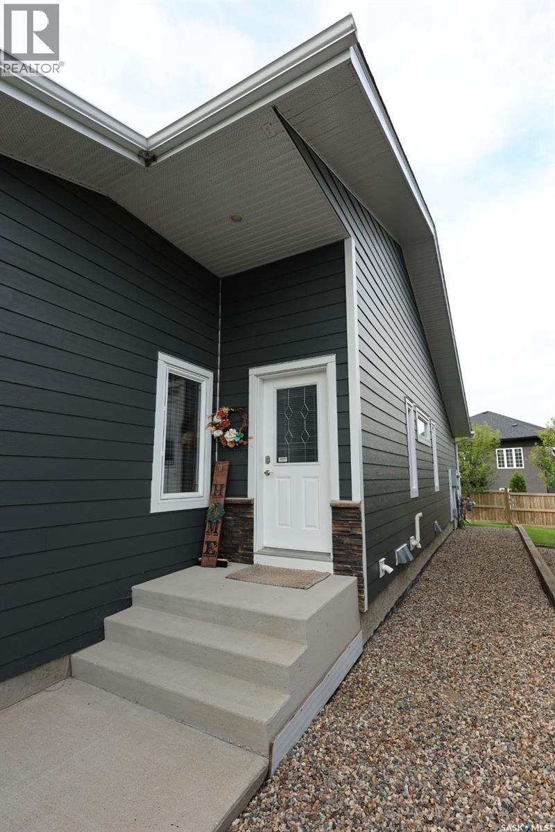 309 1851 Pederson Drive, Prince Albert, SK - Outdoor With Exterior