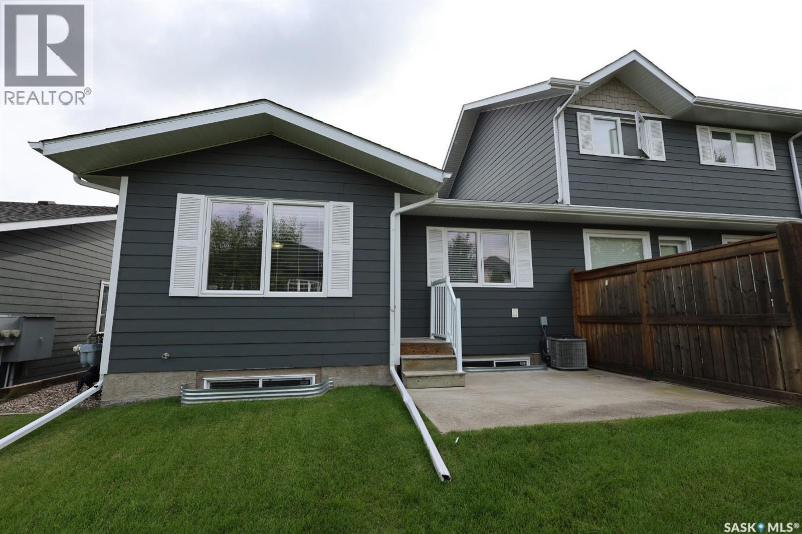 309 1851 Pederson Drive, Prince Albert, SK - Outdoor