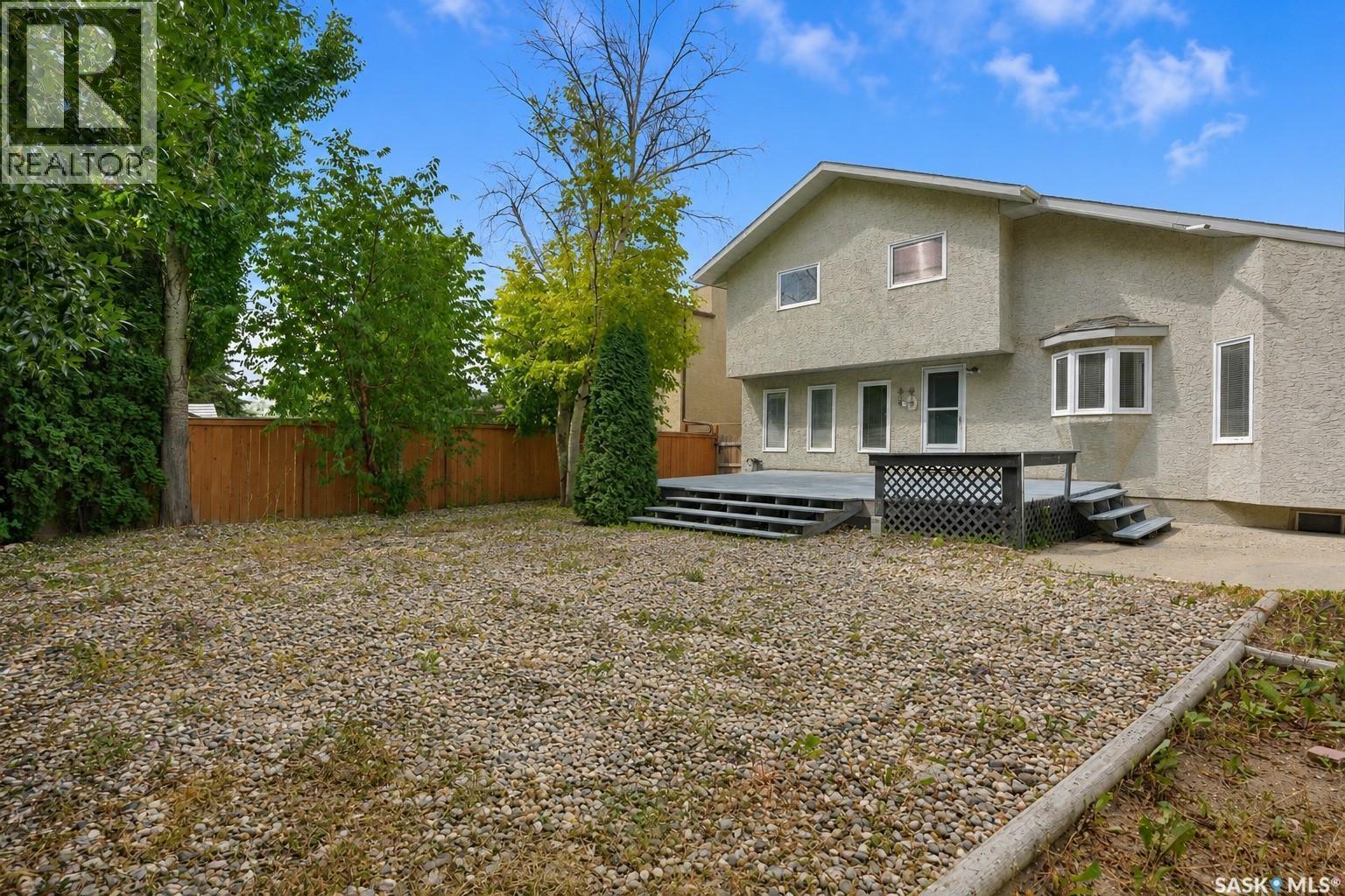 302 Doiron Road N, Regina, SK - Outdoor