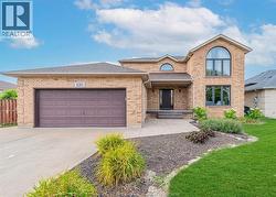 120 HAMPTON CRESCENT Windsor, ON N9E 4M5
