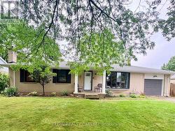 17 BUTLER DRIVE St. Thomas, ON N5R 4Y9