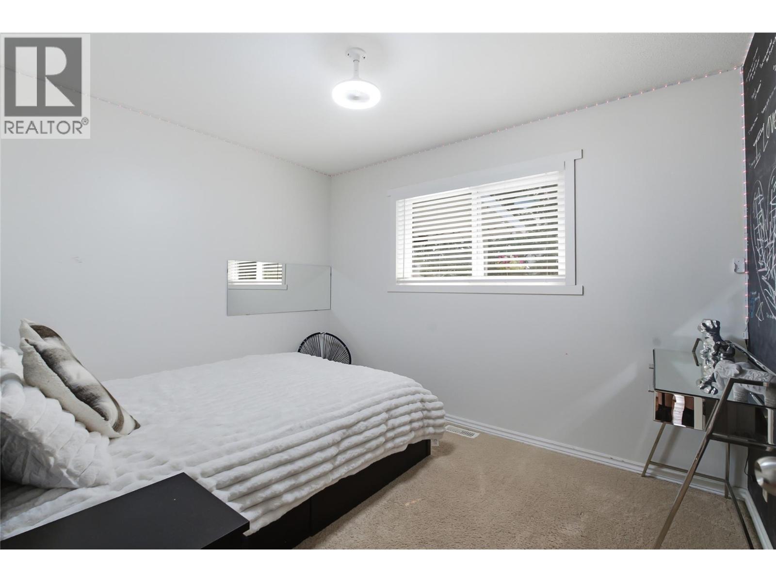 3140 Coventry Crescent, West Kelowna, BC - Indoor Photo Showing Bedroom