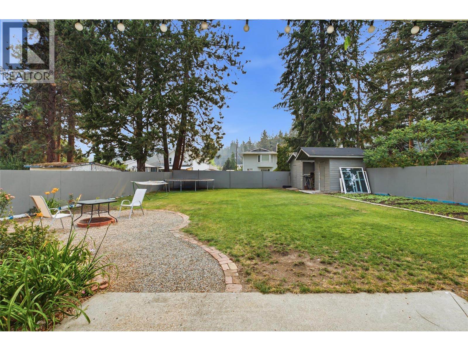 3140 Coventry Crescent, West Kelowna, BC - Outdoor With Backyard