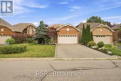 7 BRADWICK COURT Caledon, ON L7C 1C9