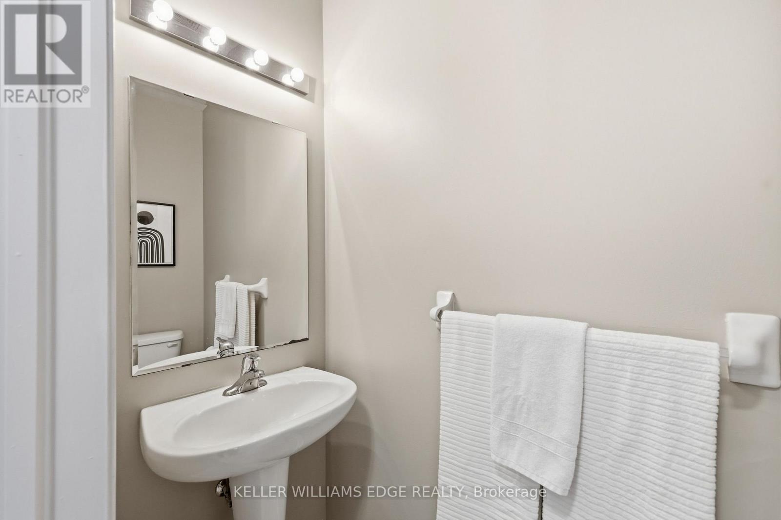 171 Chase Crescent, Waterloo, ON - Indoor Photo Showing Bathroom