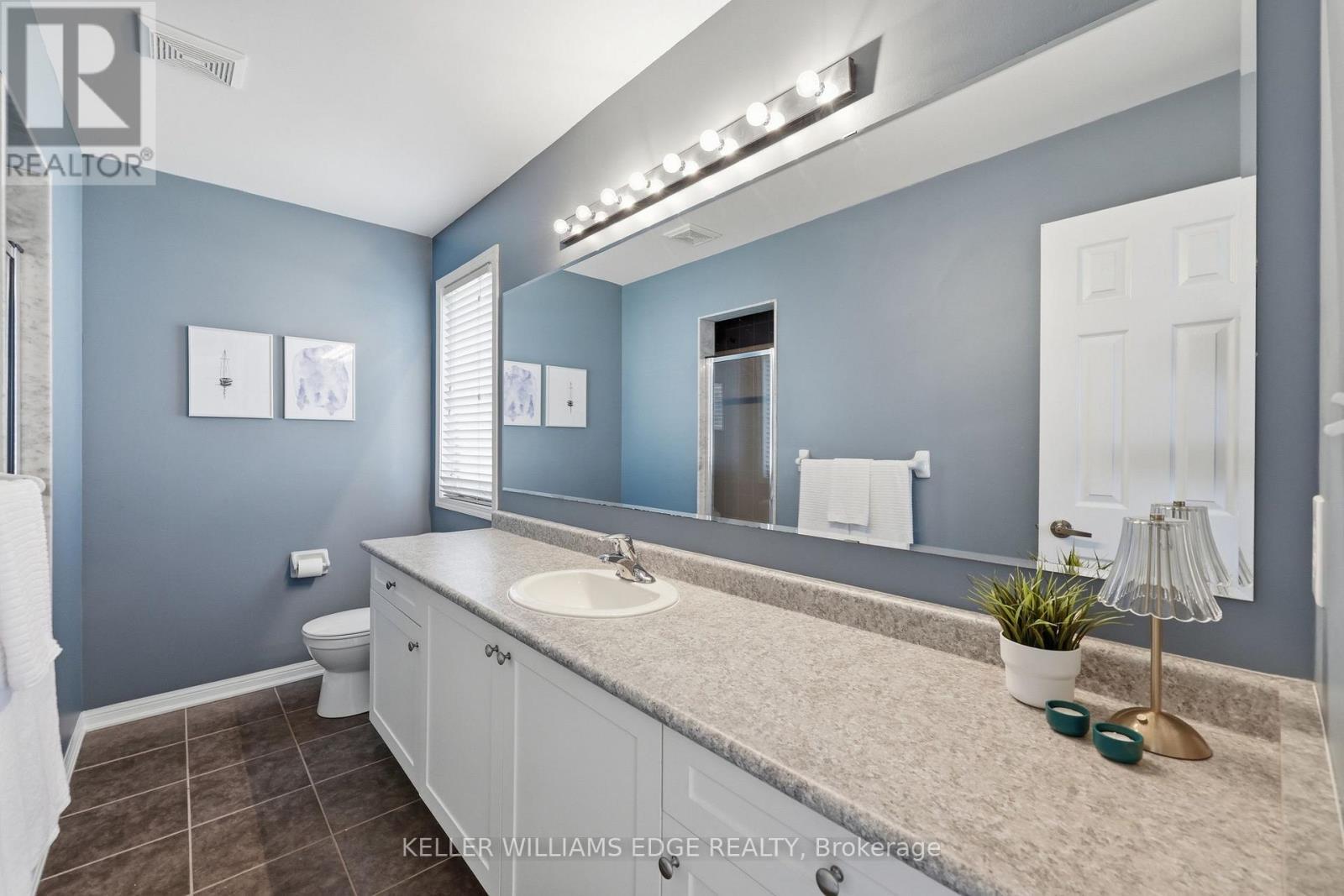 171 Chase Crescent, Waterloo, ON - Indoor Photo Showing Bathroom