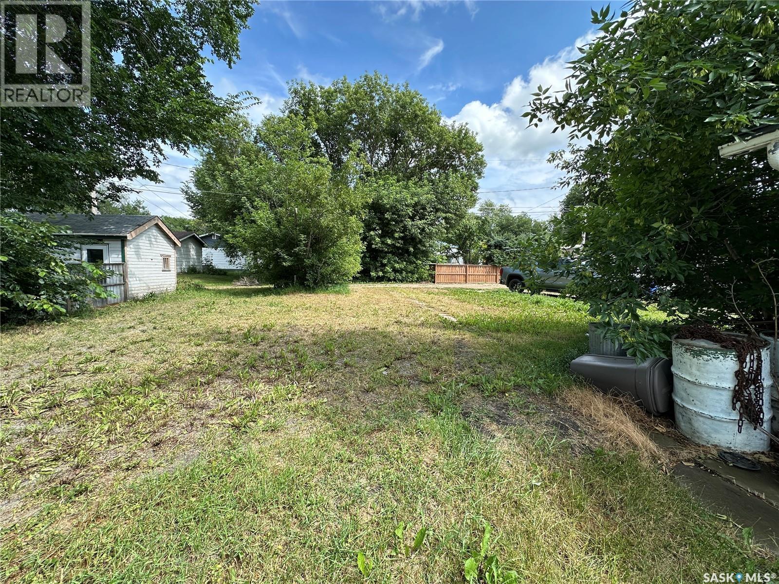 242 Third Avenue N, Kamsack, SK - Outdoor