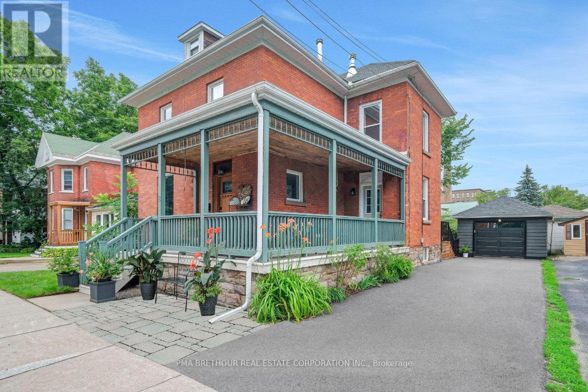 8 North Street, Perth, ON - Outdoor With Deck Patio Veranda With Facade