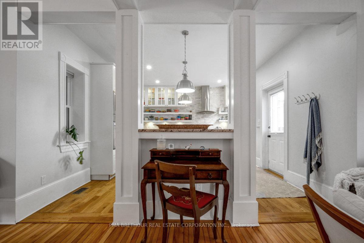 8 North Street, Perth, ON - Indoor Photo Showing Other Room