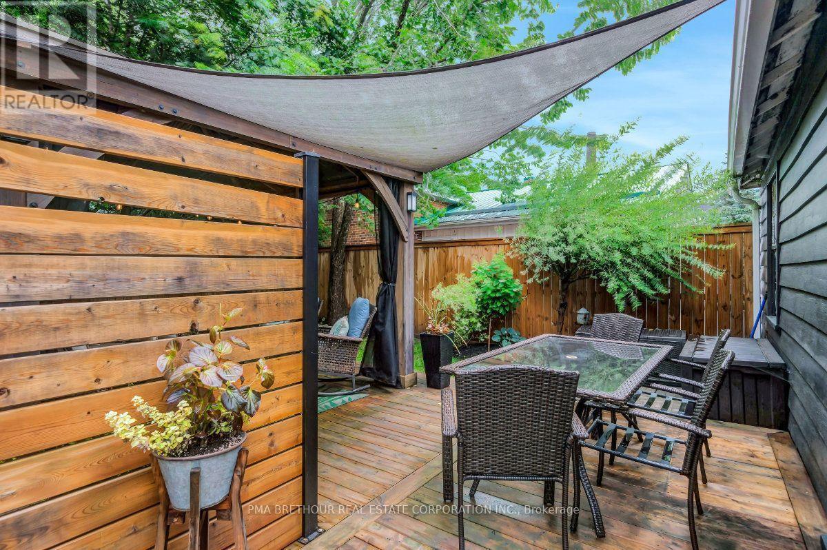 8 North Street, Perth, ON - Outdoor With Deck Patio Veranda With Exterior