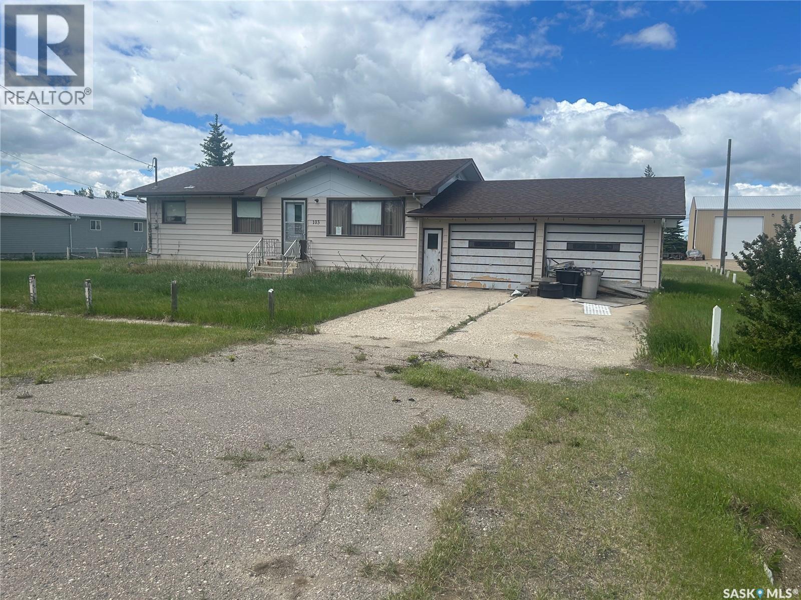 103 Main Street, Lang, SK - Outdoor
