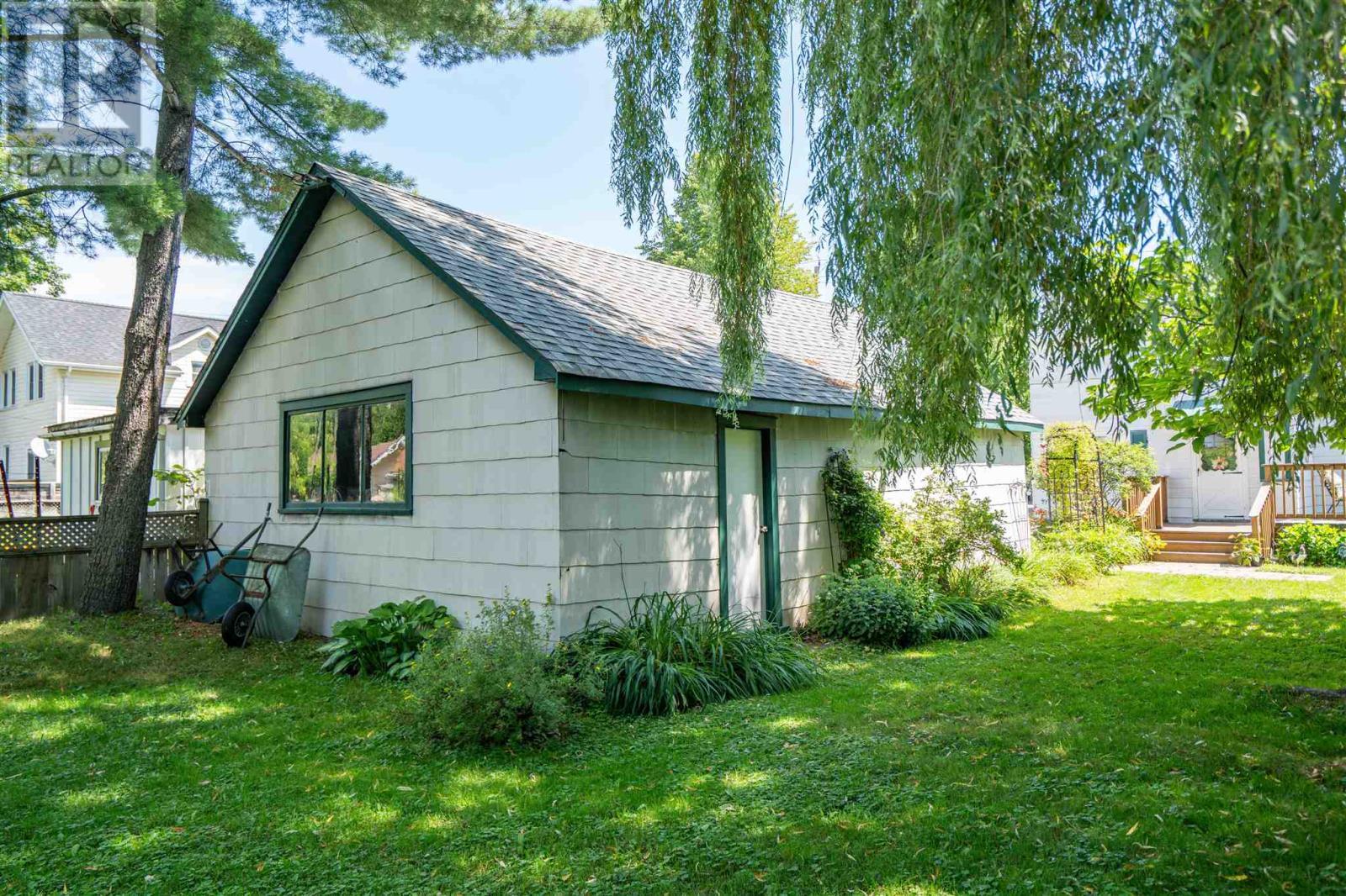 155 Pine St, Sault Ste. Marie, ON - Outdoor