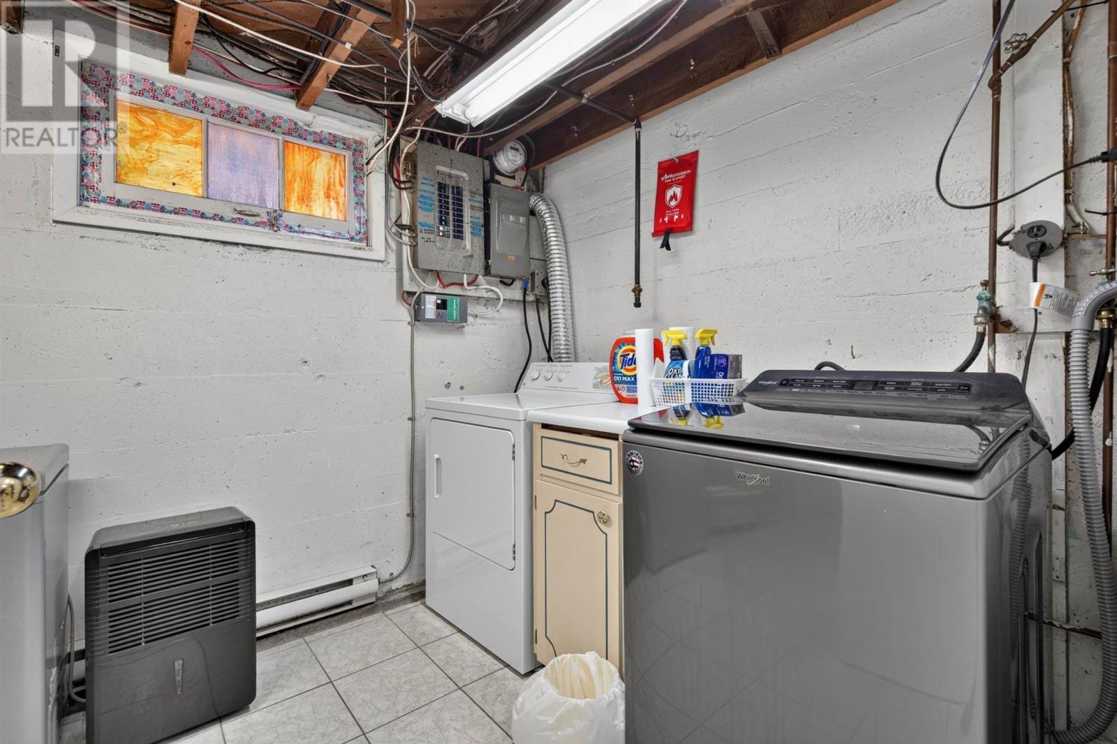 155 Pine St, Sault Ste. Marie, ON - Indoor Photo Showing Laundry Room