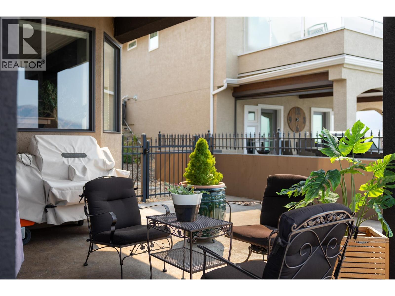 10 Bayview Heights, Coldstream, BC - Outdoor With Deck Patio Veranda