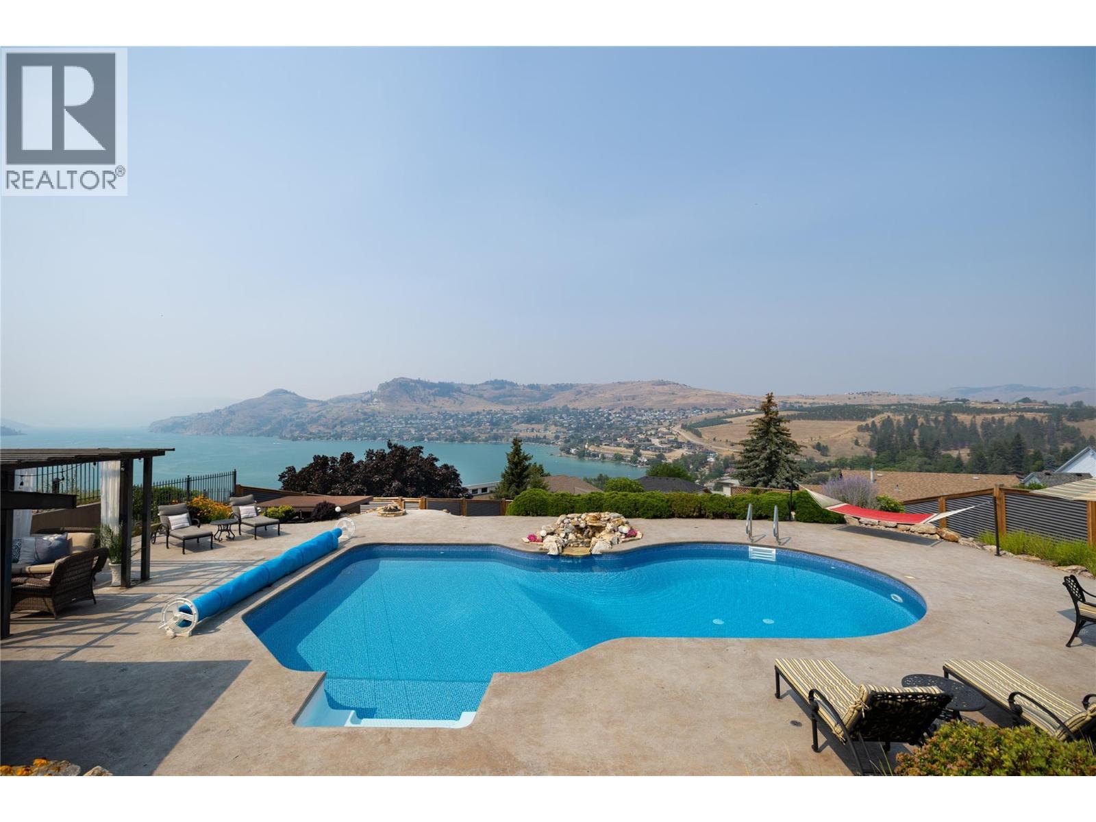 10 Bayview Heights, Coldstream, BC - Outdoor With In Ground Pool With View