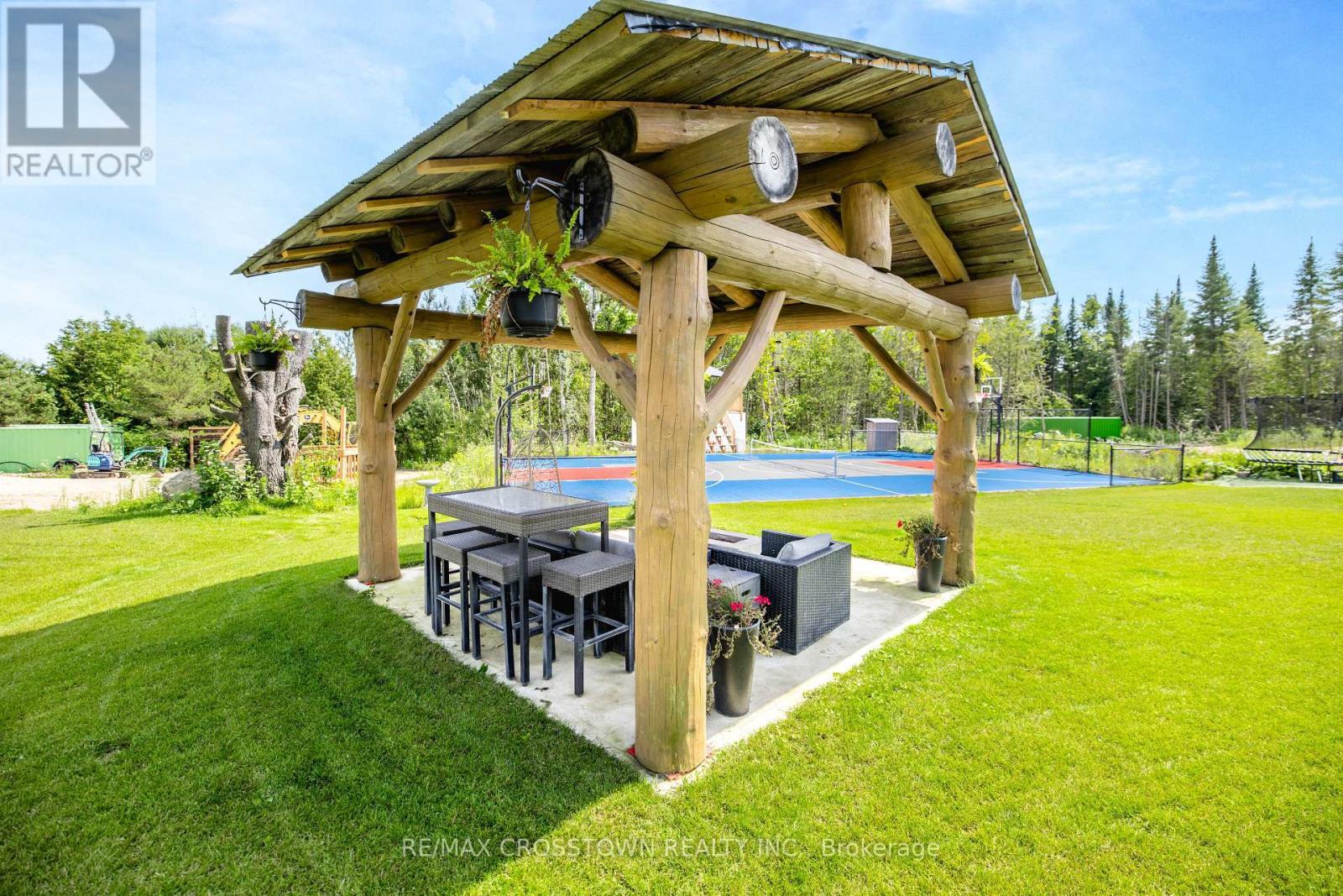 75 Moonstone Road E, Oro-Medonte, ON - Outdoor