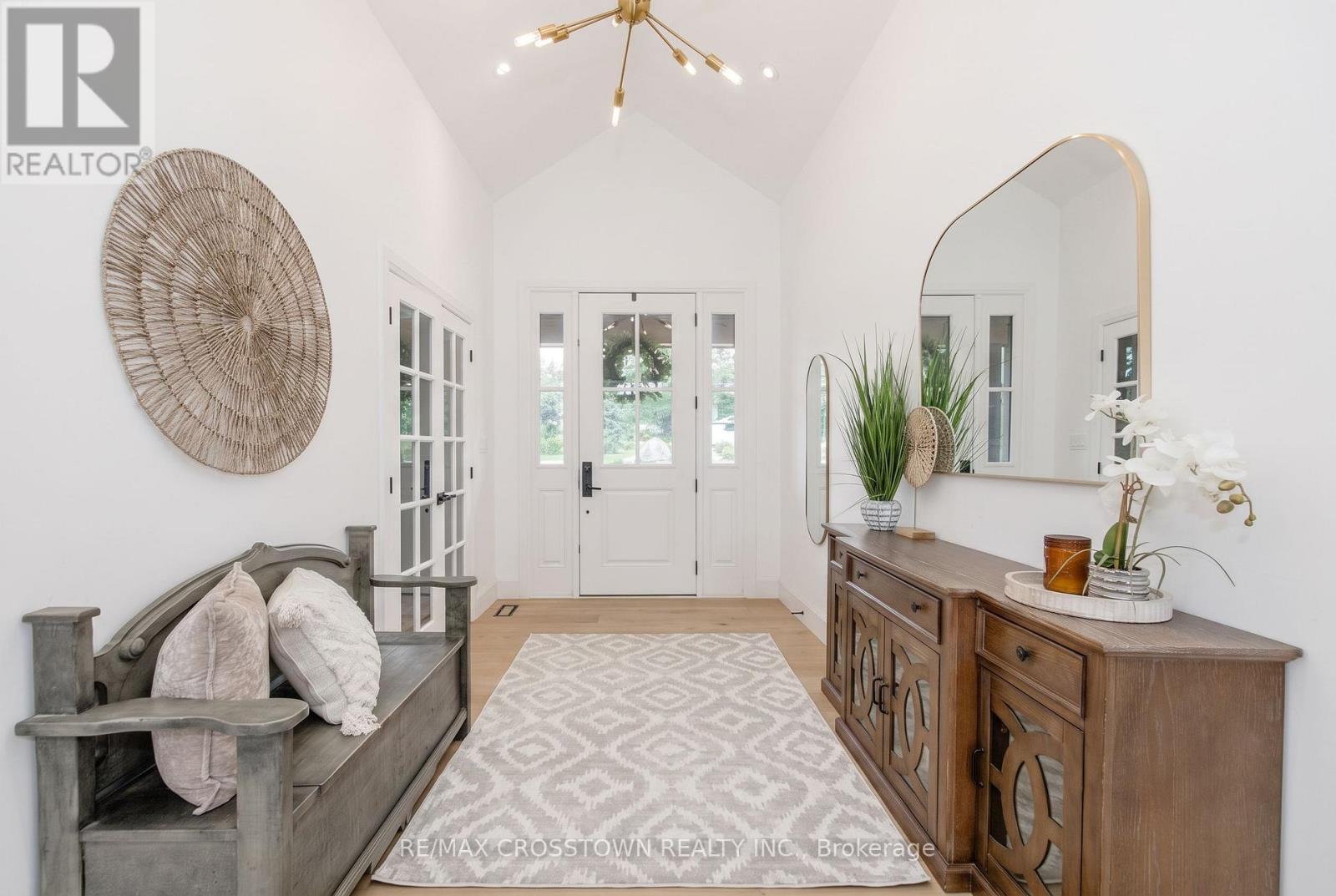 75 Moonstone Road E, Oro-Medonte, ON - Indoor Photo Showing Other Room
